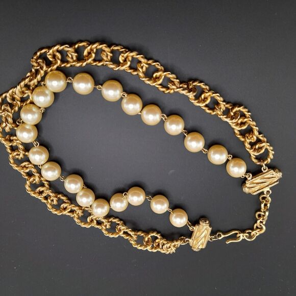 Vintage Faux Pearl & Gold Tone Chain Necklace Double Strand, 18" - Picture 8 of 10